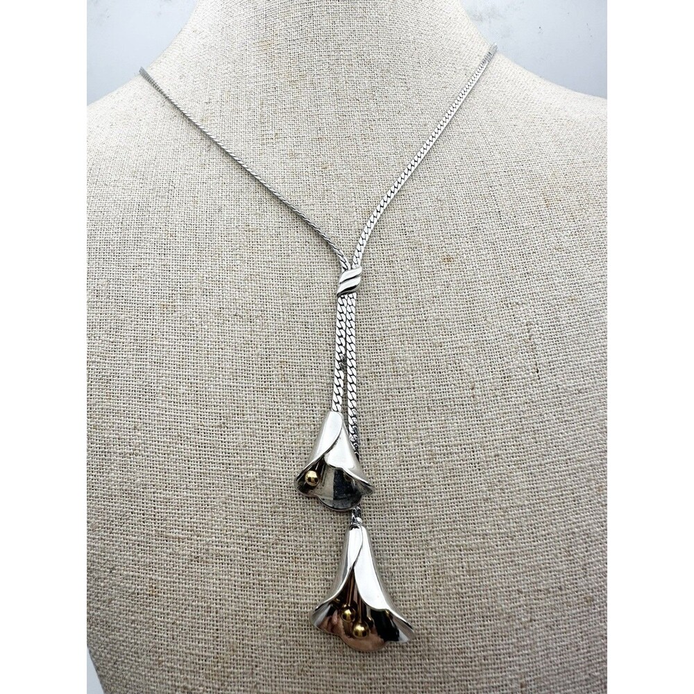 Genuine Avon Calla Lilly Silver Tone Lariat Style Women's Necklace 20”